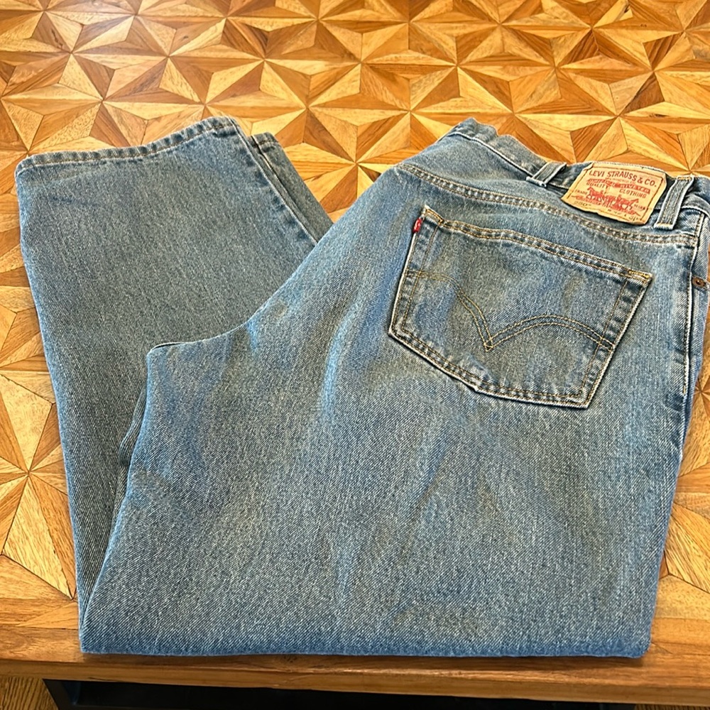 Levi’s 550 relaxed fit jeans 42x30